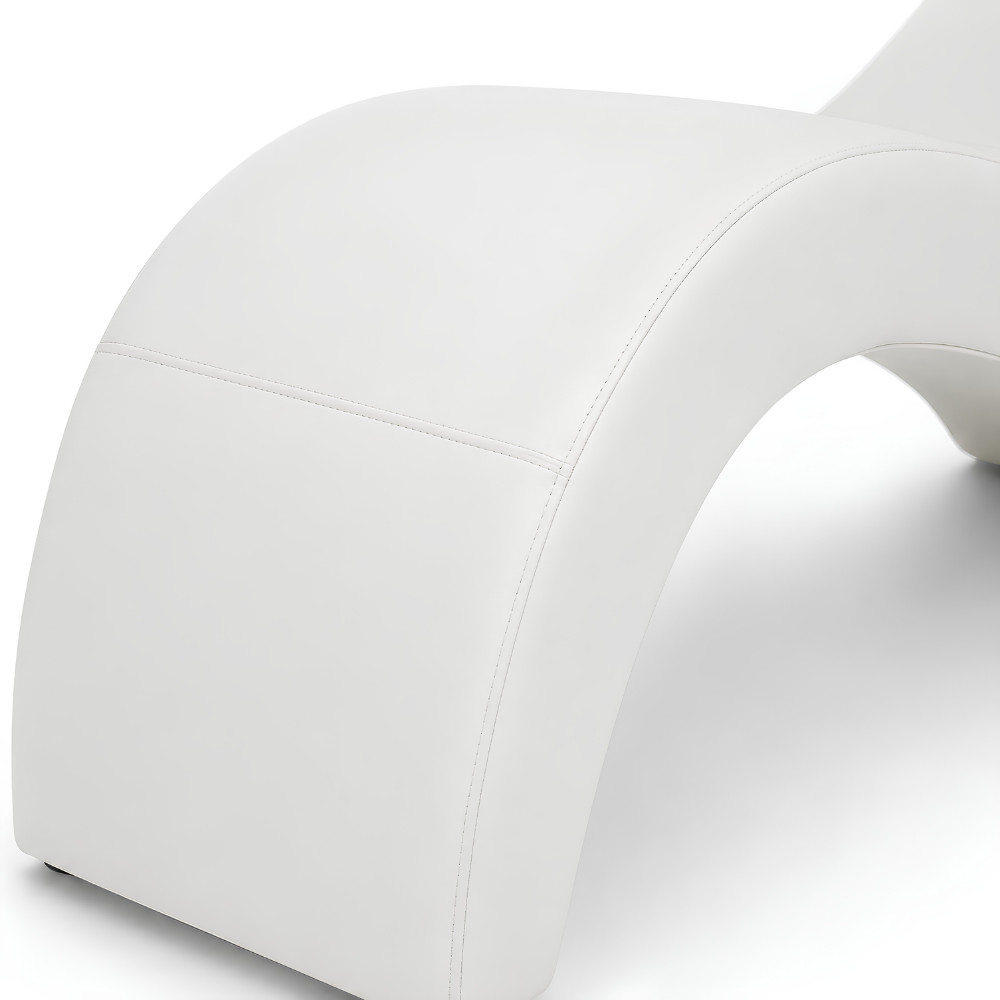 Halo Arc Love Lounge in White – additional angle