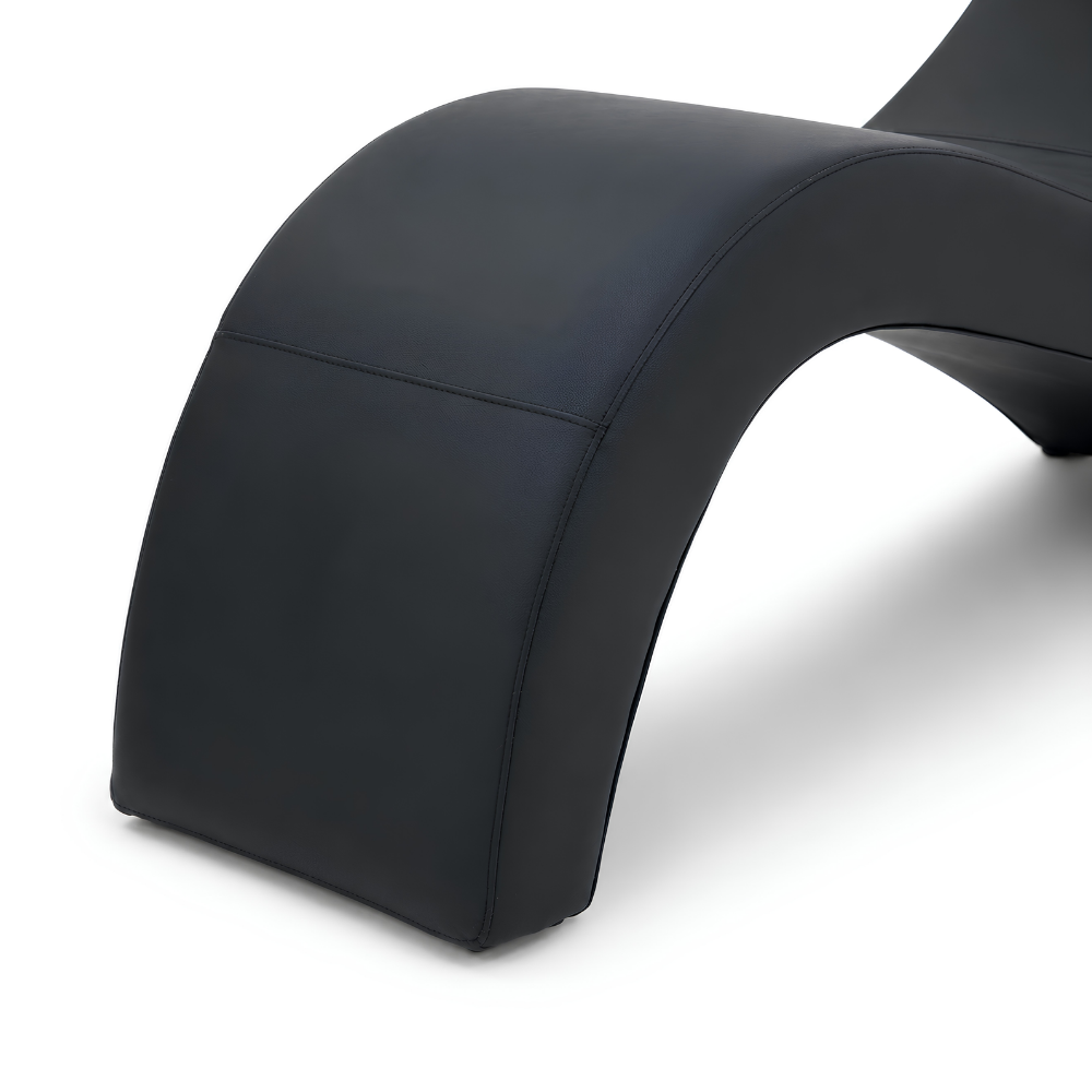 Halo Arc Love Lounge in Black – additional view